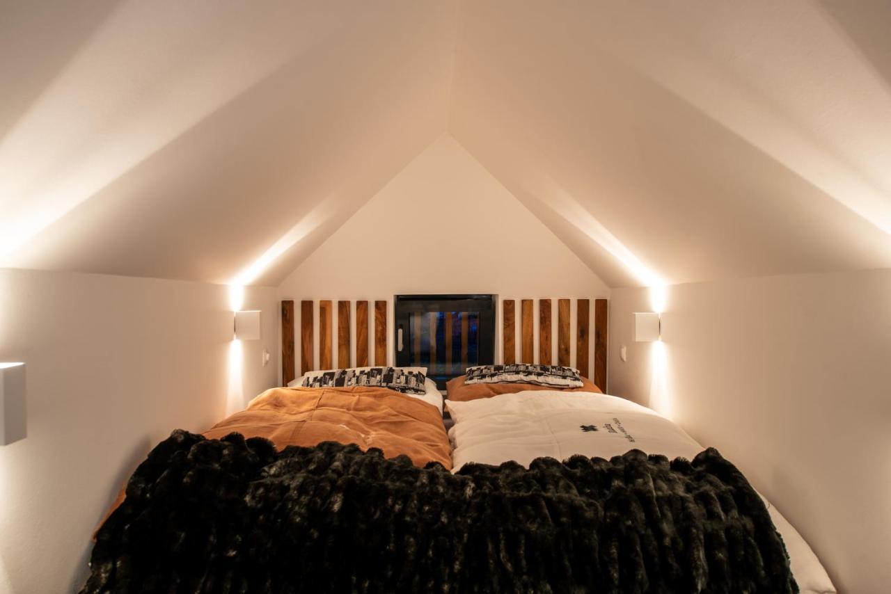 Отель House Raduha Luce Экстерьер фото